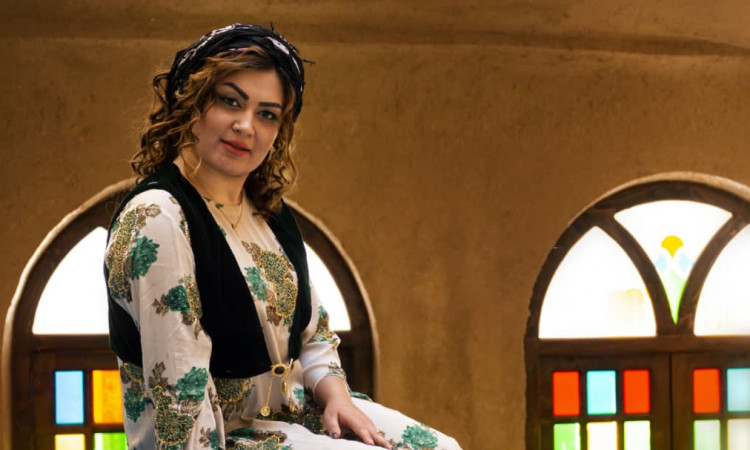 رزرو هتل بوتیک سمنانی ها - اتاق کرسی