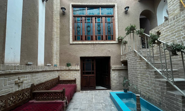 رزرو هتل بوتیک سمنانی ها - اتاق خورشید