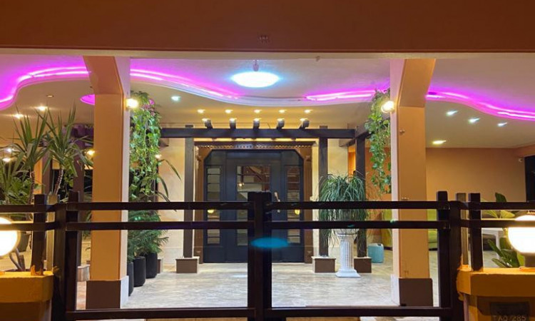 اجاره اپارتمان95متری مروارید 2