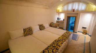 فندق كاشاني روشان - غرفة ثلاثية 2