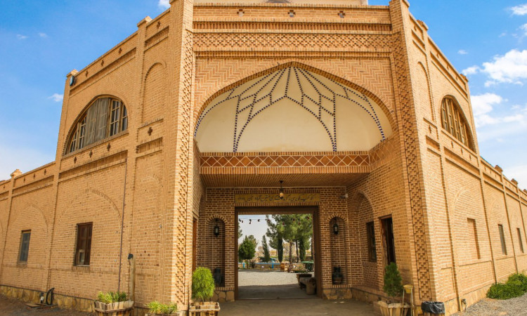 رزرو اکو کمپ کویری متین آباد(اتاق گوشواره)