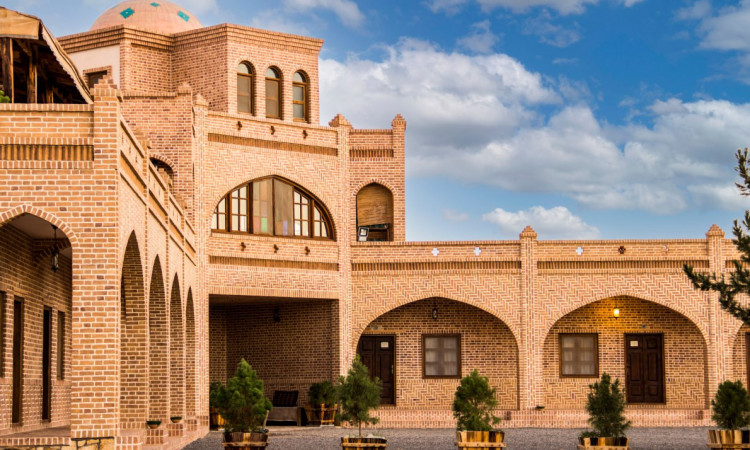 رزرو اکو کمپ کویری متین آباد(اتاق گوشواره)