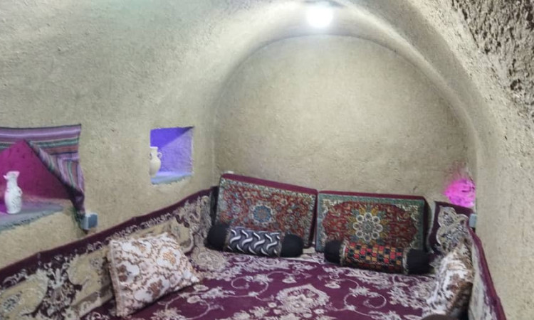 رزرو اقامتگاه سنتی سرای گینای اتاق 5
