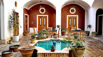 اجاره اتاق دو تخته دابل نمک (حیاط)