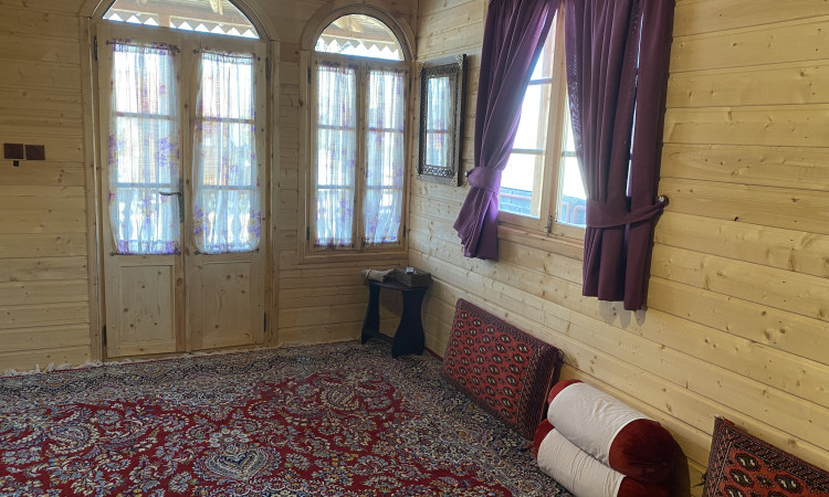 اقامتگاه بومگردی لاکوجان - اتاق گیلبانو