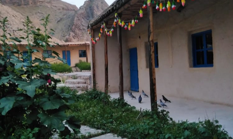 رزرو بوم گردی تاریشا( اتاق پیرین)2