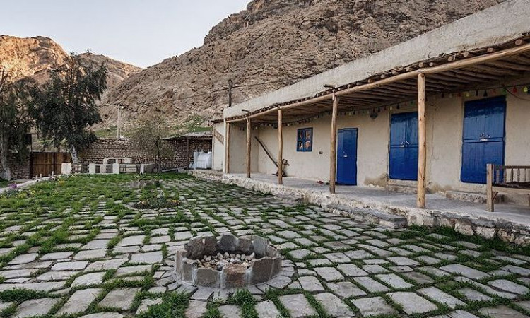 رزرو بوم گردی تاریشا( اتاق تیروتیر)3