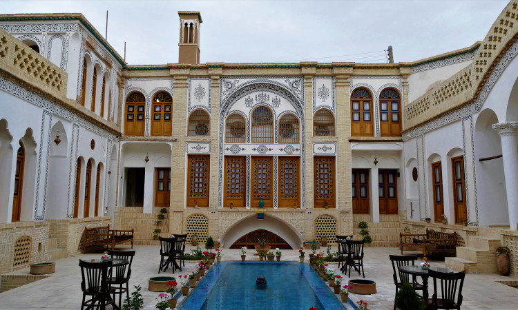 رزرو هتل صباغیان (اتاق نگار )