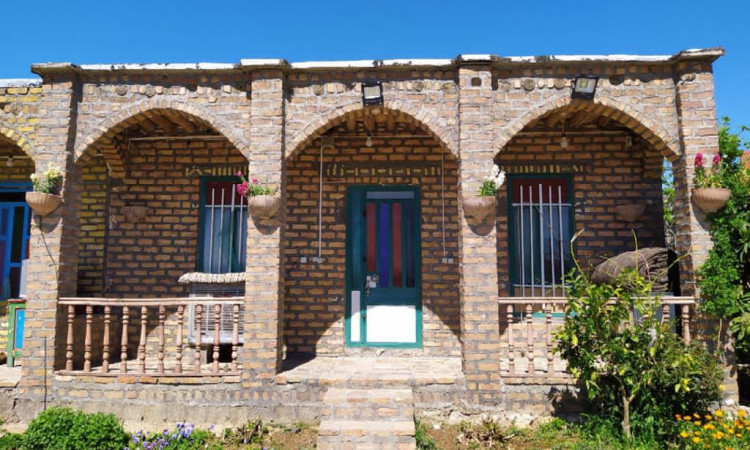 حجز السياحة الكردية (غرفة العرس)