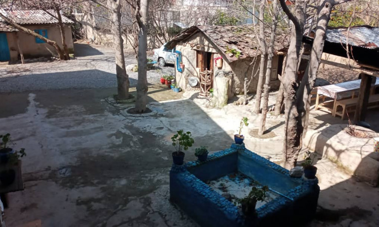 اجاره بوم گردی عاروس ویشه آمل(اتاق پنجم)