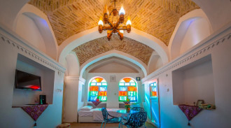 رزرو هتل سنتی طبیب(سه تخته تالار)