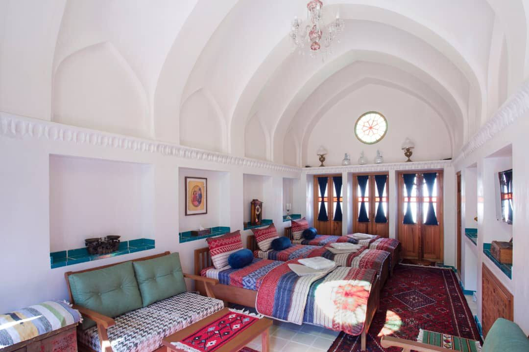 رزرو هتل سنتی سر پله کاشان (اتاق گلبام)