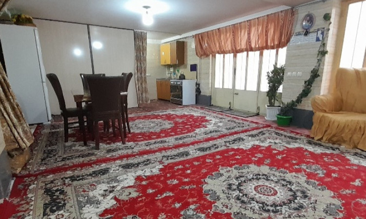 اجاره آپارتمان همکف دربستی 70 متری با پارکینگ اردبیل