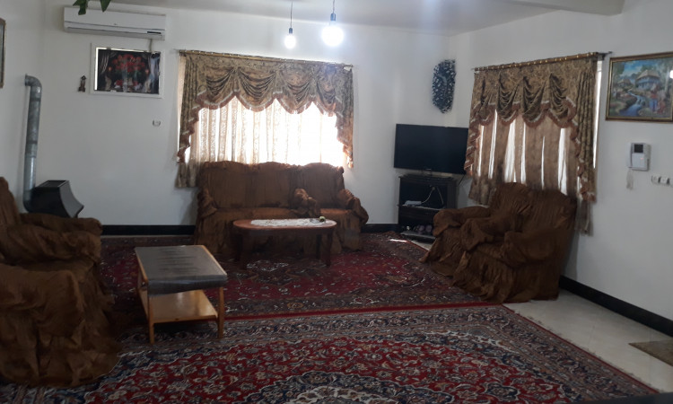 اجاره اقامتگاه دو خوابه طبقه دوم شیک در رامسر