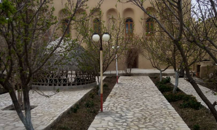 خانه باغ صفا (اتاق 30 متری)