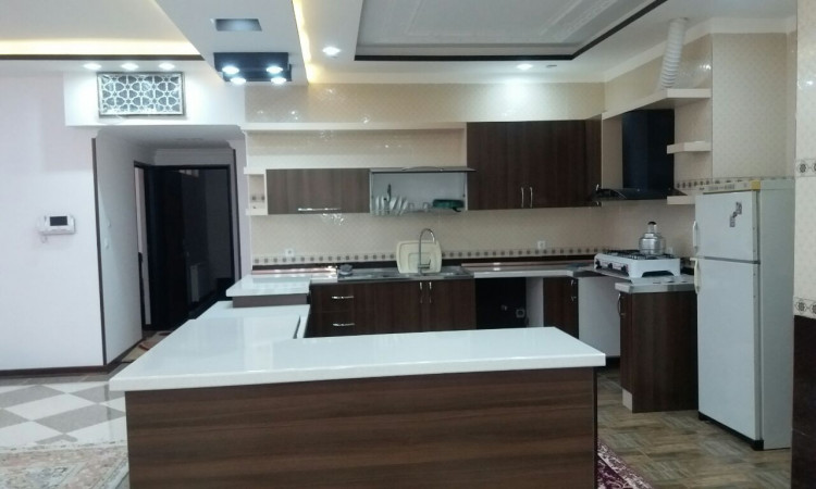 آپارتمان دو خوابه بسیار شیک و لاکچری