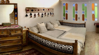 رزرو اقامتگاه بوم گردی هنرمند سرای هورشید (هور)