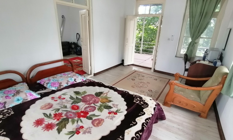 اجاره ویلا ساحلی جنگلی گل سرخ