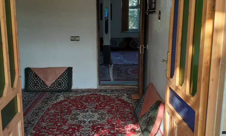ویلا دوخوابه دردل جنگل دربست با امکانات