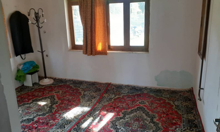 ویلا دوخوابه دردل جنگل دربست با امکانات