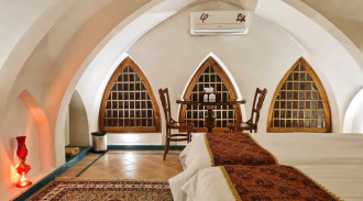 رزرو اقامتگاه سنتی نفیس (اتاق 2 تخته زمرد)