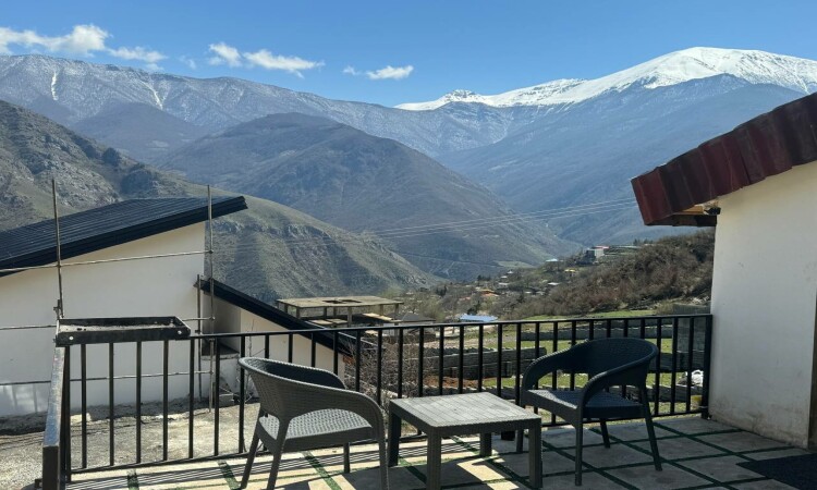 کلبه جنگلی جکوزی دار رایکا