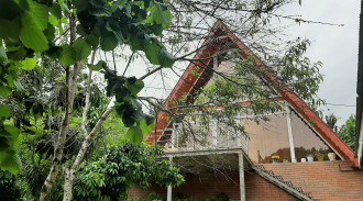 كوخ خشبي سويسري للإيجار في قلعة رودخان