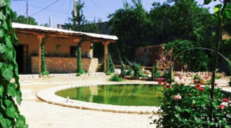 رزرو اقامتگاه بوم گردی روزی روزگاری یک خوابه 90