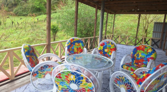 ویلا جنگلی دوخوابه تراس دار پدربزرگ دربست