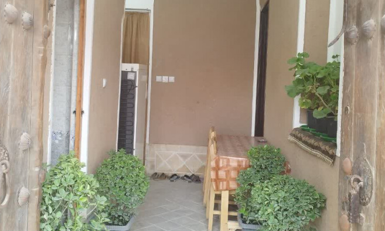 اجاره سویت سنتی بهاری ورزنه