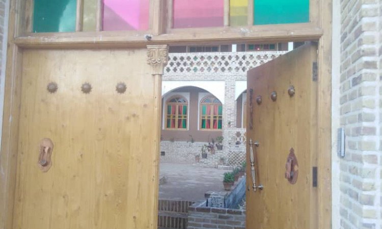 رزرو بوم گردی 25 متری نارگل 1