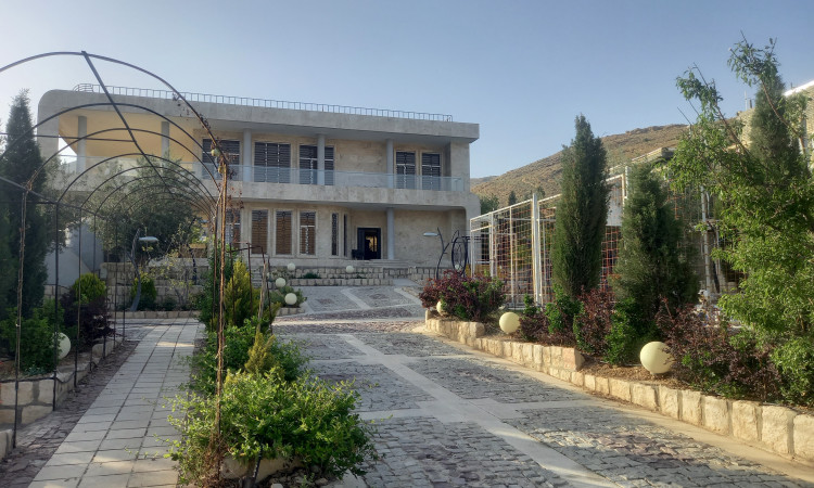 اجاره ویلا قصر یخی با بیلیارد