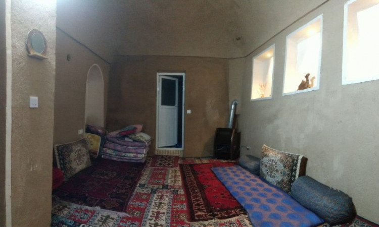 رزرو اقامتگاه بوم گردی تاریخی ماهور کویر (5 نفره VIP)