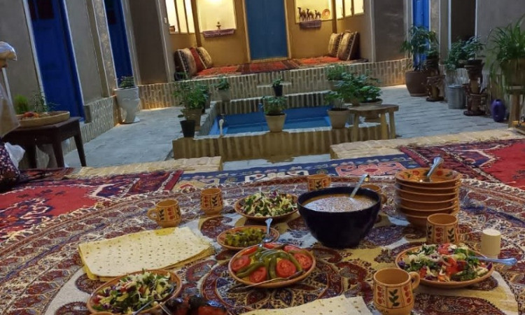 رزرو اقامتگاه بوم گردی تاریخی ماهور کویر(بادگیر6 نفره)