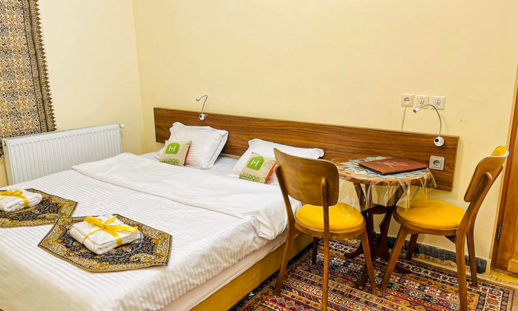 رزرو هتل سنتی گل آرا (اتاق گلنار)