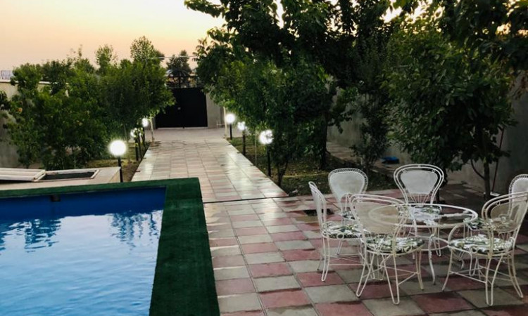 اجاره ویلا استخردار ابگرم چناران با بیلیارد