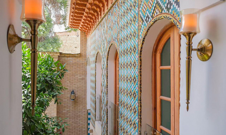 رزرو اقامتگاه بوم گردی خانه والاد شیراز اتاق آق دویی