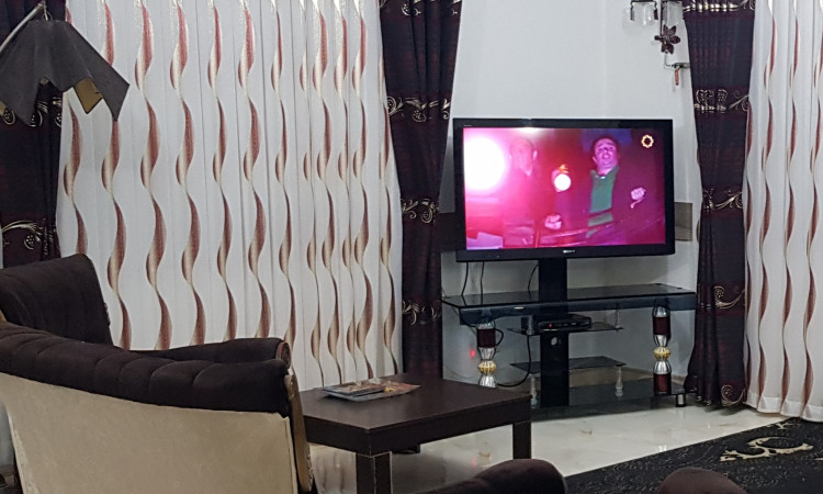 اجاره اقامتگاه استخردار آبگرم یک خواب با کلیه امکانات