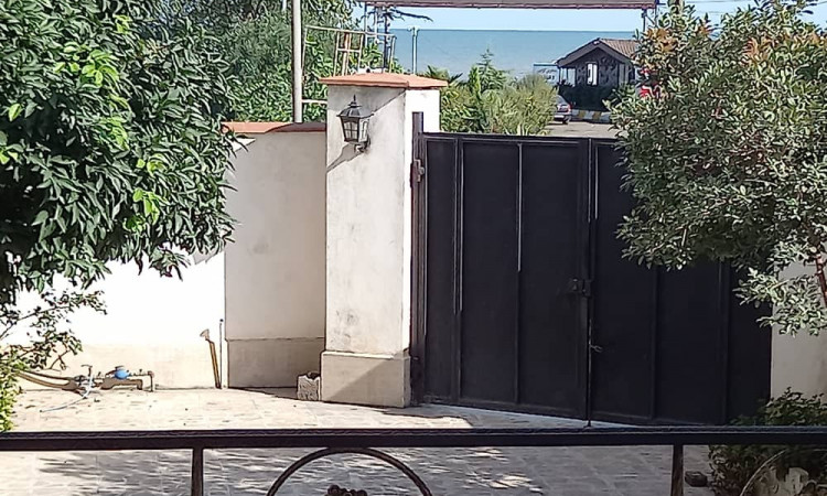 اجاره ویلای کهربای 1 رو به دریا