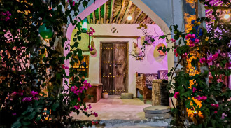 رزرو بومگردی ناخداعلی اتاق12متری با تخت خواب-گل محمدی