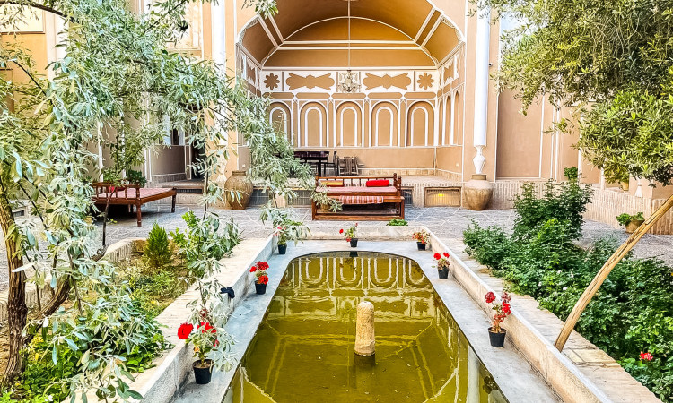 رزرو بوم گردی خانه سه نیک(دو تخته رودابه)