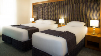 رزرو هتل جوار الملک (اتاق سه نفره با صبحانه )