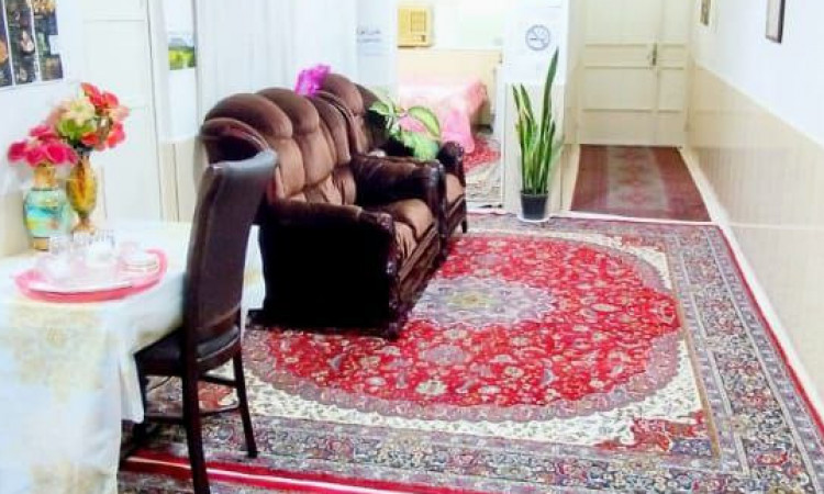 خانه یک خوابه خیابان انقلاب مرکز شهر