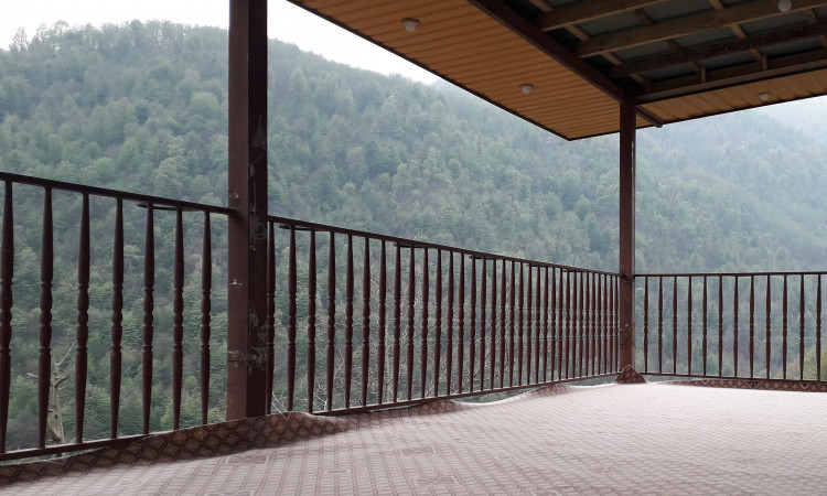 اجاره آپارتمان کاشانه چهارفصل حسینی واحد5