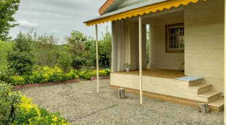 فيلا من غرفتي نوم للإيجار مع حديقة (صقالكسار)