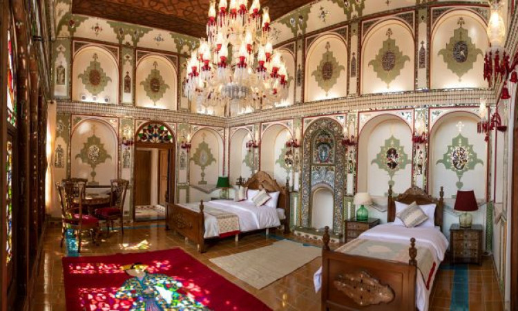 رزرو بوتیک هتل شهسواران (اتاق تاجداران)