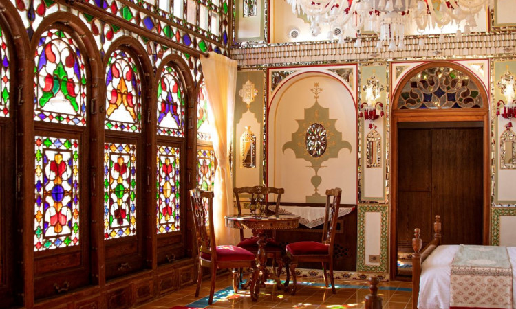 رزرو بوتیک هتل شهسواران (اتاق تاجداران)