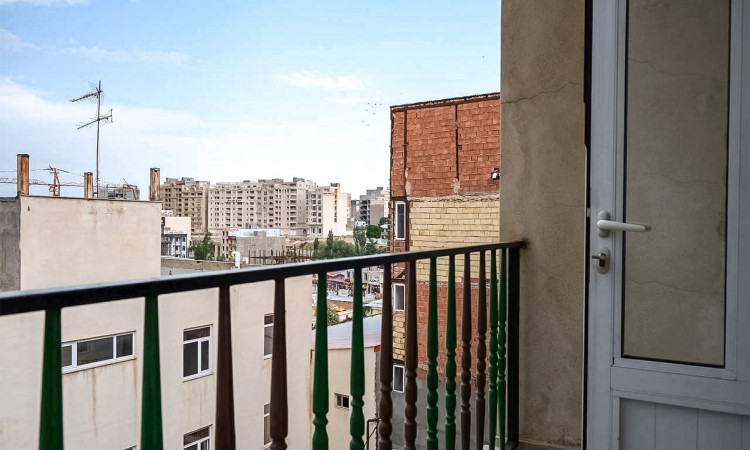 رزرو هتل آپارتمان امیر (اتاق 3 تخته شماره 1)