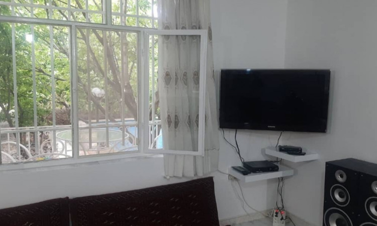 اجاره باغ ویلا استخردار آبگرم نیکان(سهیلیه)