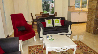 شقة من غرفتي نوم للإيجار بإطلالة على الغابة كود 4